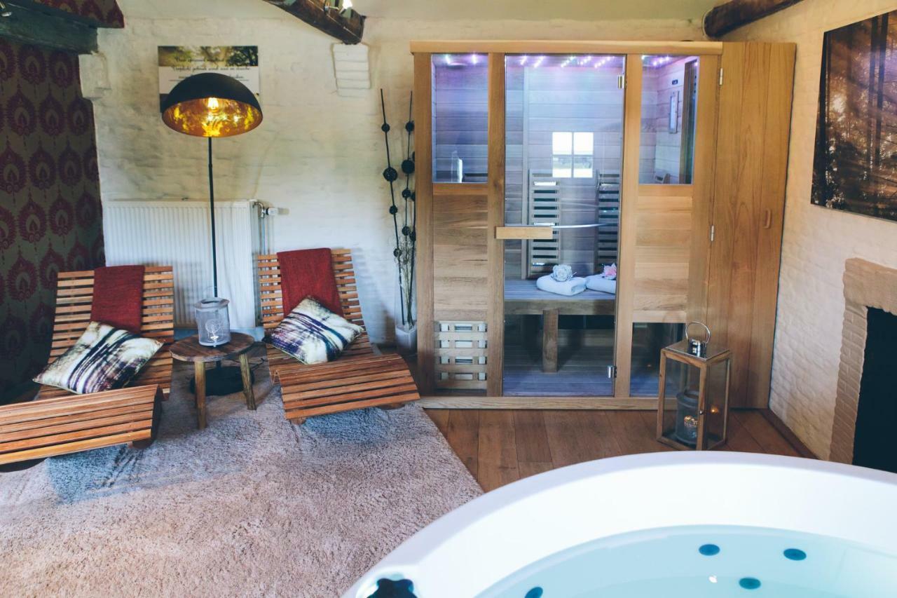 Authentic Wellnesshoeve Hansbeke Esterno foto